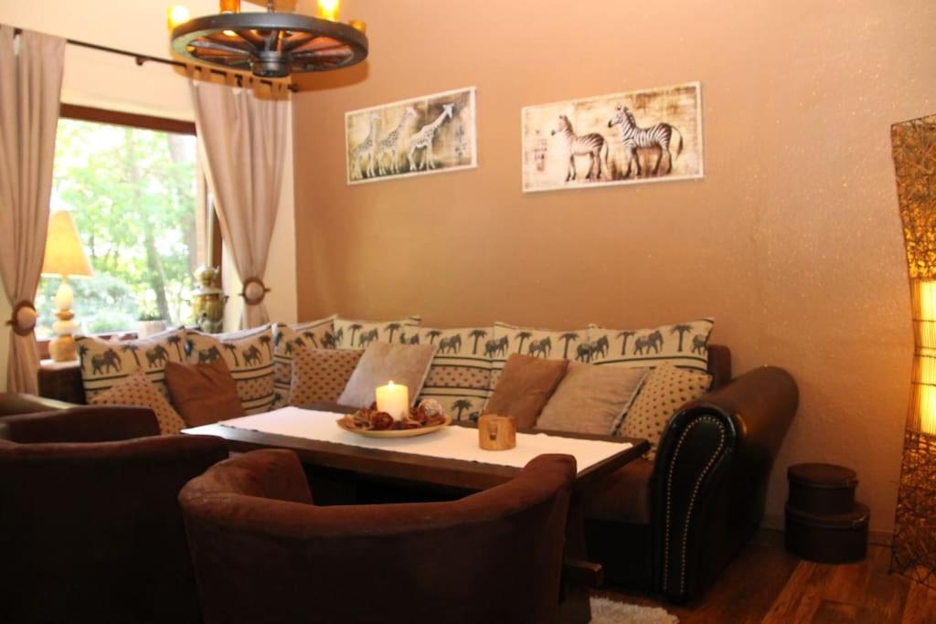 Hatten Ferienhaus Am Waldesrand מראה חיצוני תמונה